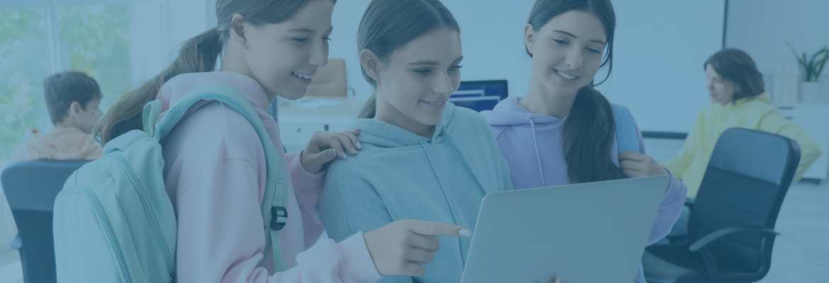 Docent maakt interactief lesmateriaal met AI om te differentiëren in de klas